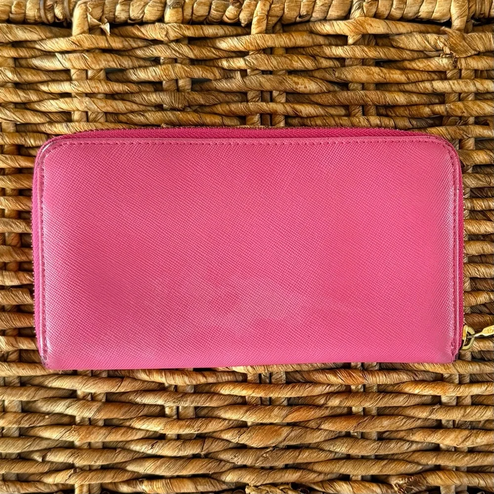 Tory Burch Robinson Pink Saffiano Leather zip around Continental Wallet